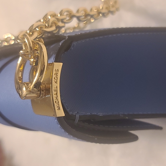 Beautiful Michael Kors Handbag French Blue - Picture 3 of 13